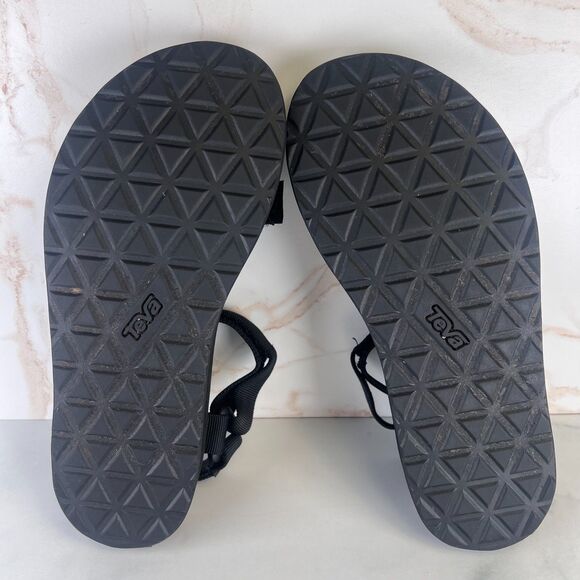 Teva Women’s Original Universal Sandals Black Size 8 Adjustable Straps Outdoor - Picture 6 of 8